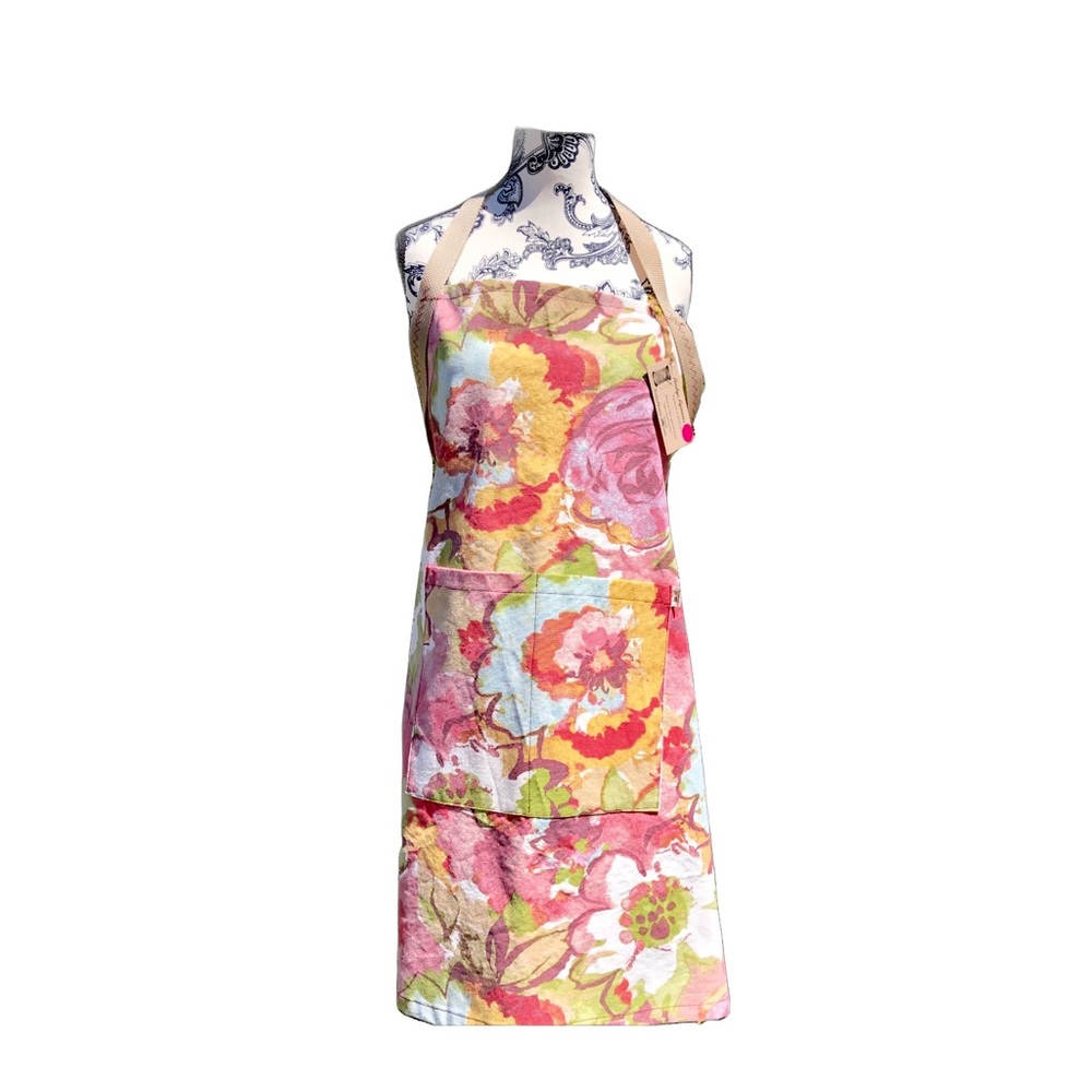 Andys Aprons - not so basic.  “Cabbage Roses”